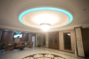 Front of property - Royal Sapphire Hotel (Baku)
