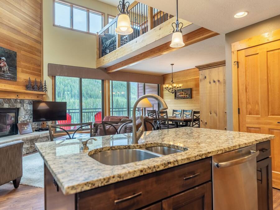 Condo (2 Bedrooms) | Property amenity