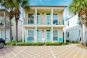 Exterior - Destiny Beach Villas Unit 23B by Destin Getaways (Destin)