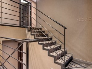 Medium Room | Coin séjour