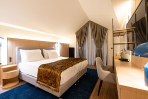 Luxury Suite | Premium bedding, minibar, in-room safe, soundproofing - Megasaray Mount Erciyes (Kayseri)