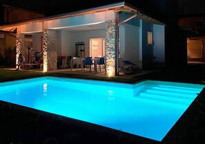 Outdoor pool, a heated pool - Villa Silvia, with private heated pool and garden. (Solarolo)