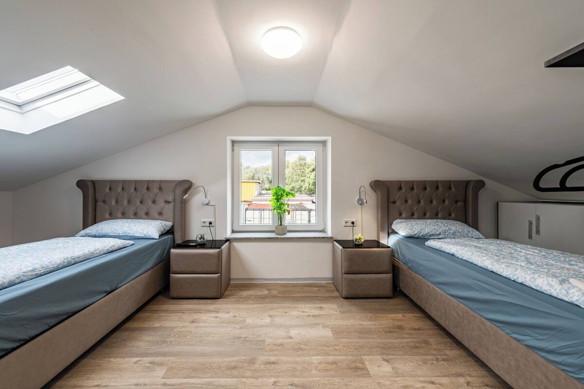 Comfort Quadruple Room | Individually furnished, desk, laptop workspace, free WiFi