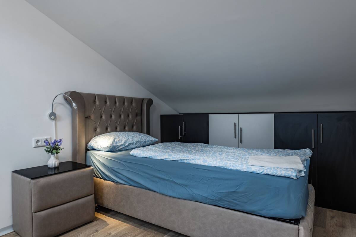 Classic Room | Individually furnished, desk, laptop workspace, free WiFi