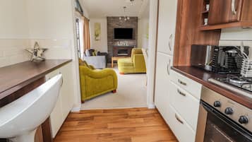 Fridge, dishwasher, electric kettle, toaster