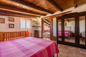 2 bedrooms, iron/ironing board, free WiFi, bed sheets - Holiday Home 'Villa Relax' with Shared Pool & Wi-Fi (Galatone)