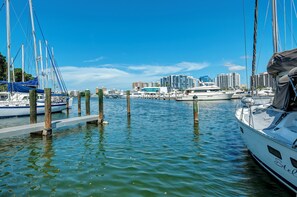 Apartment | 2 bedrooms - Longboat Key Cedars Beach House (Longboat Key)