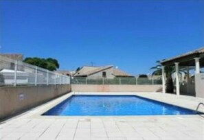 Piscina a l'aire lliure 