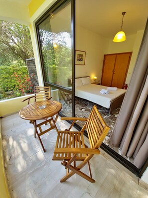 1 bedroom, free WiFi, bed sheets