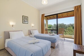 2 bedrooms, free WiFi, bed sheets - Alexandra Apartment 13 with Private Balcony & Wi-Fi (Lefkimmi)