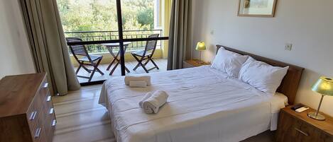 1 chambre, Wi-Fi gratuit, draps fournis