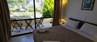 Holiday Apartment 'Alexandra Apartment 1' with Balcony & Wi-Fi