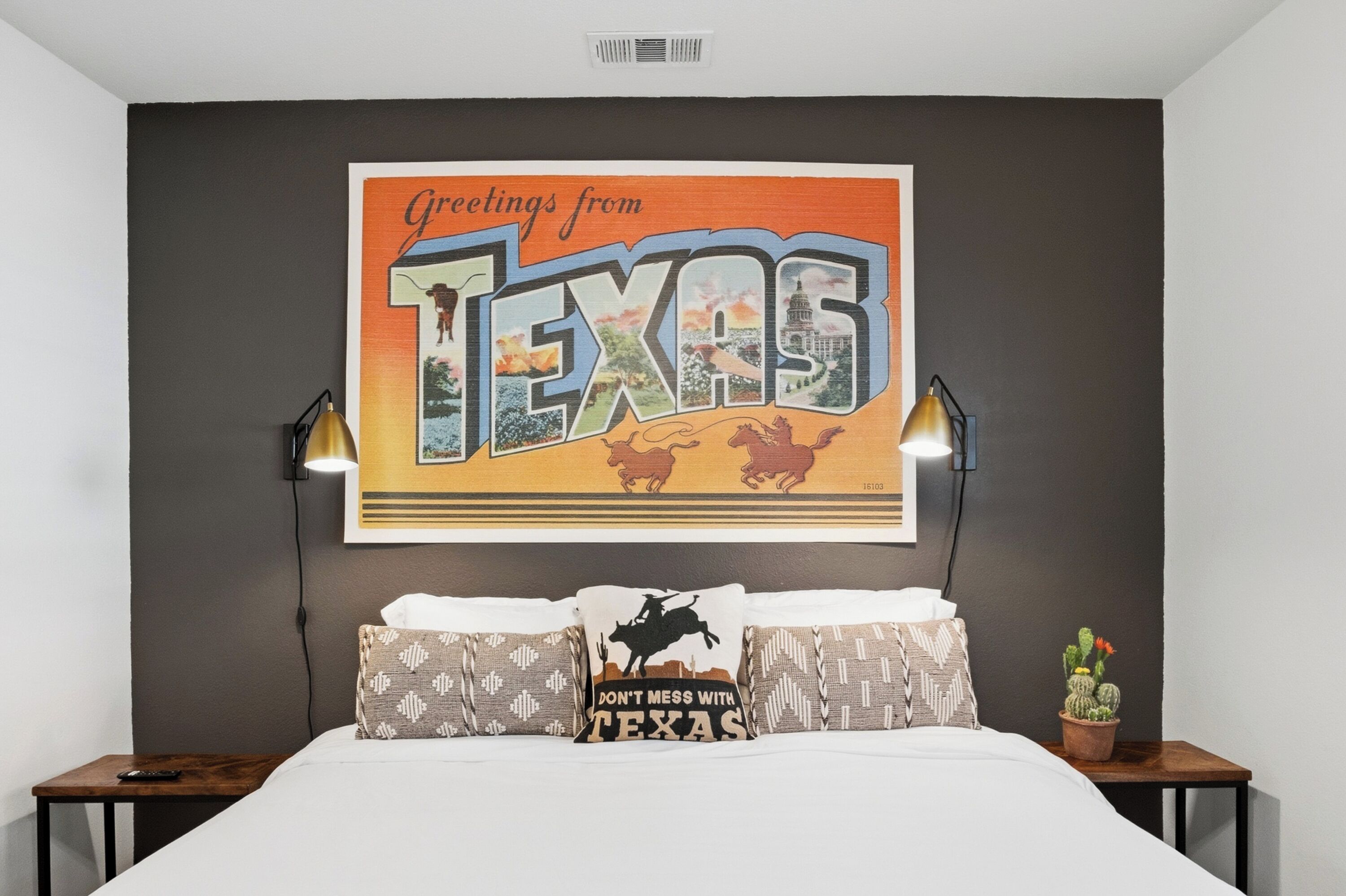 4 Schlafzimmer, Schreibtisch, Bügeleisen/Bügelbrett, Reisekinderbett