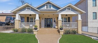 Hot Tub | Steps to Dickies Arena | Private Parking