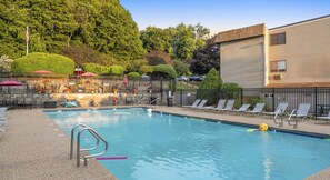 Pool - Lakes Region Getaway | 3BR Condo Near Weirs Beach (Laconia)