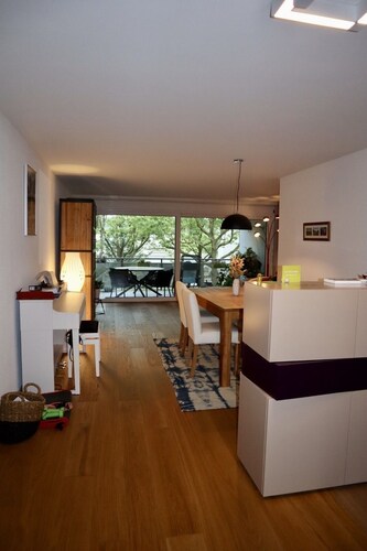 2 Bedroom apartment in upscale Zurich area