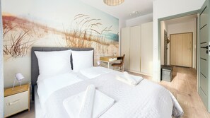 Apartment (42E)