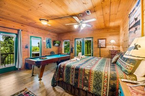 1 bedroom, Internet, bed sheets - Mountain Bearadise | By Colonial Properties (Sevierville)