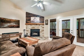 Smart TV, fireplace, video games