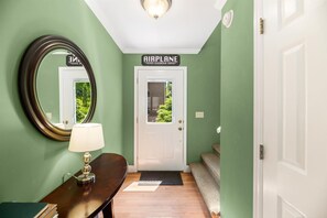 Interior - Piper's Landing (Gatlinburg)