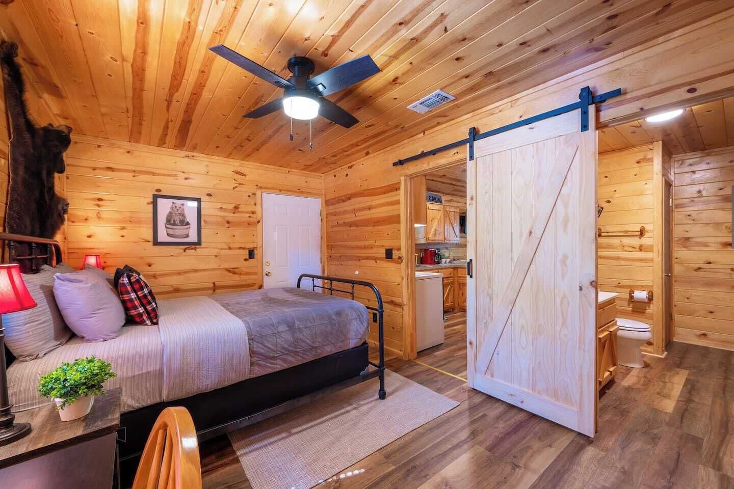 1 habitación, escritorio, wifi gratis y ropa de cama 