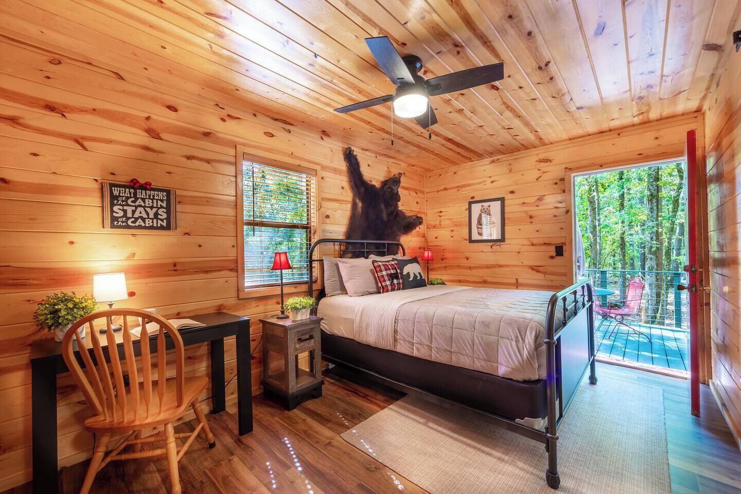 1 habitación, escritorio, wifi gratis y ropa de cama 