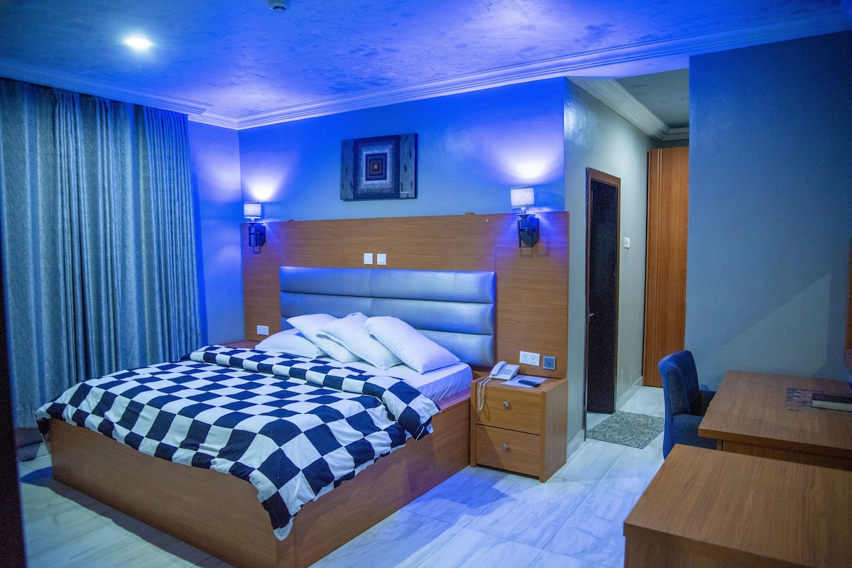 Executive Oda | Ücretsiz kablosuz İnternet, çarşaf takımı