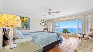 4 bedrooms, iron/ironing board, travel cot, WiFi - Horizon – where the sea meets the sky (Culburra Beach)