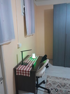 1 bedroom, iron/ironing board, free WiFi, bed sheets - Beautiful 1-bed Apartment in Roma (Rome)