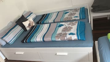 2 quartos, escrivaninha, Wi-Fi de cortesia, roupa de cama