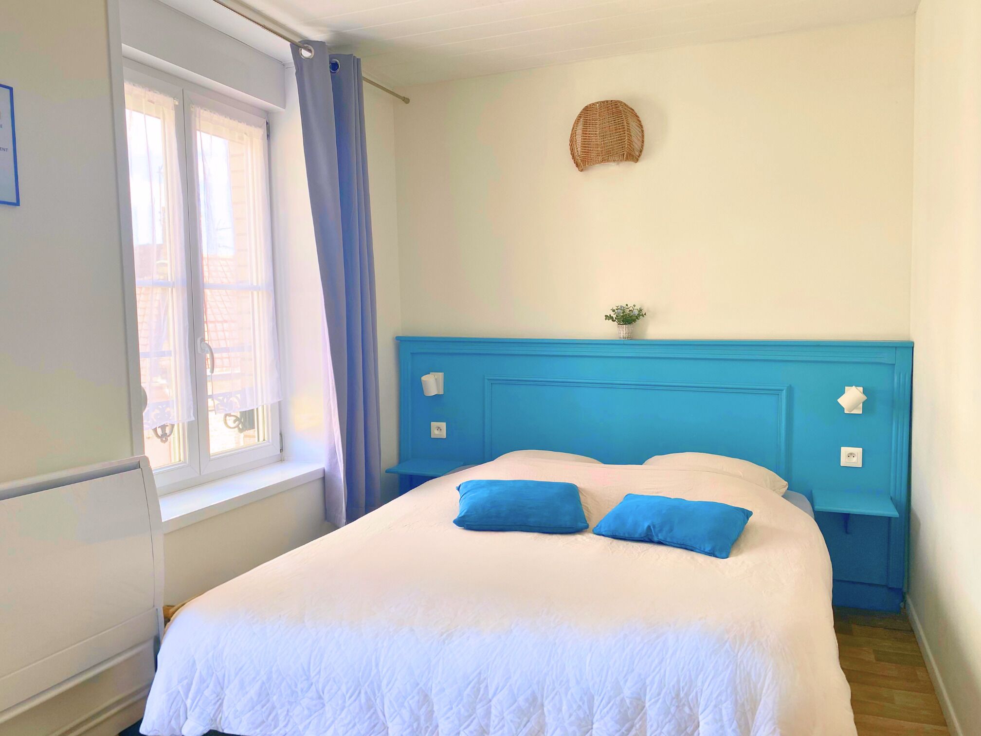 Superior Double Room | Laptop workspace, free WiFi, bed sheets