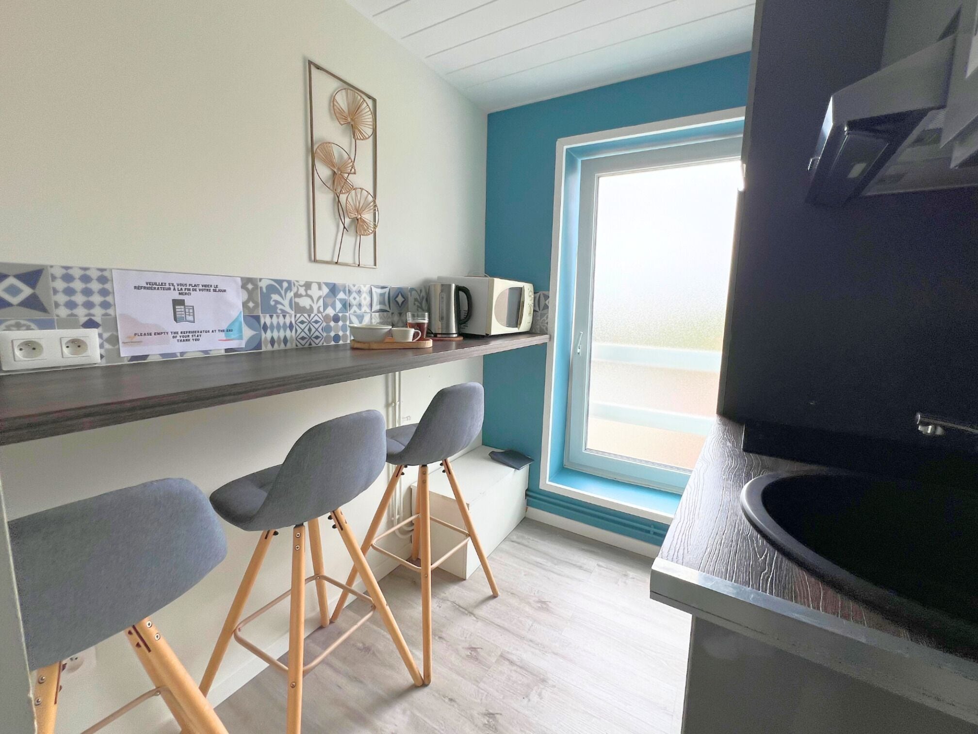 雪櫃、微波爐、爐具、洗碗機