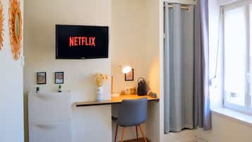 Superior Double Room | Television