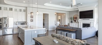 Oasis On The 9th at The Ledges Golf Club *Private Pool Included*