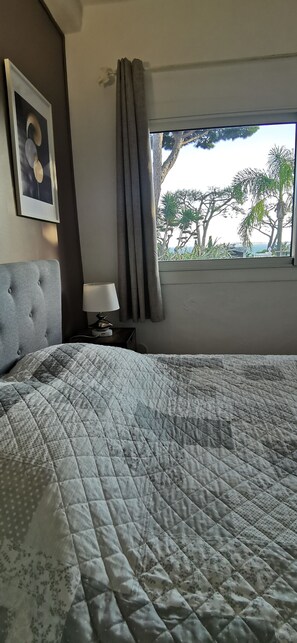 2 bedrooms, in-room safe, free WiFi, bed sheets