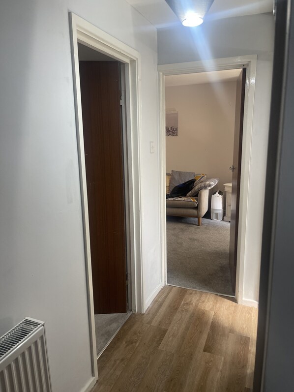 Apartment, Multiple Beds | 1 bedroom, iron/ironing board, bed sheets - Beautiful one bed Apartment in Cardiff Good Links (Cardiff)