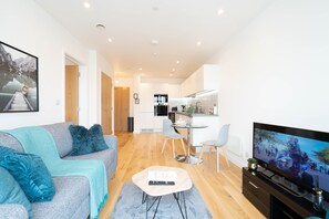 Fernseher, Netflix, Streaming-Dienste