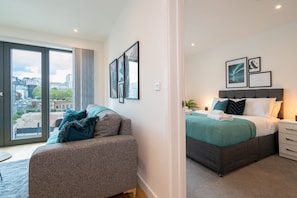 1 bedroom, WiFi - STUNNING 1 Bedroom Apartment - City centre (Birmingham)