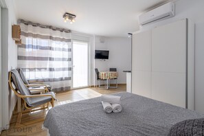 1 bedroom, iron/ironing board, free WiFi, bed sheets - Inftour President 3 Apartamento (Calp)
