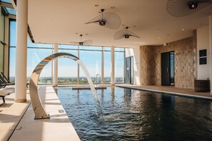 Piscine couverte