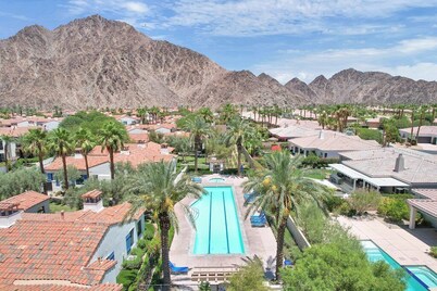 Adorable Single Story 3 Bedroom Villa LQ148 Lic-243744