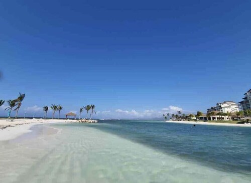   Alquiler vacacional en Playa Escondida  and Marina  /Descuento semanal/mensual