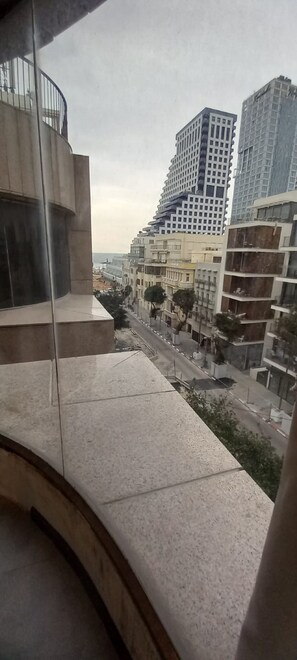 Deluxe Room | View from room - Moon TLV - 4th floor (Tel Aviv)