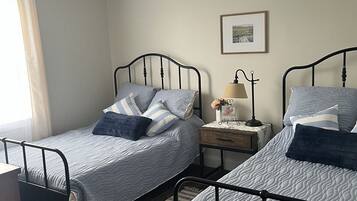 2 soveværelser, pengeskab på værelset, Wi-Fi