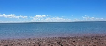 Red Cliff Cottage -  Beach Front