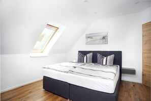 2 Schlafzimmer, Reisekinderbett, kostenloses WLAN