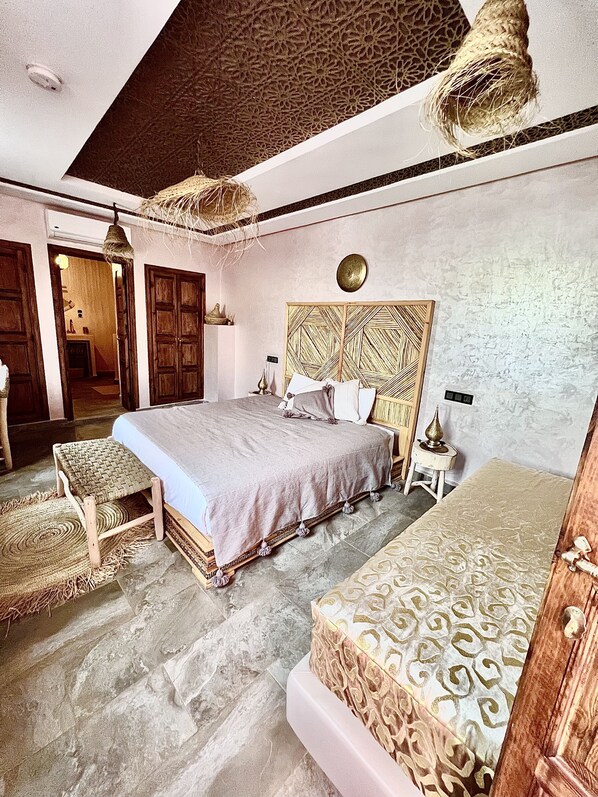 9 Schlafzimmer, WLAN