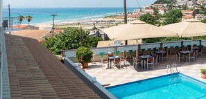 บริเวณภายนอก