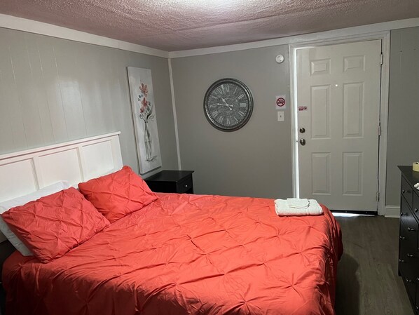 1 bedroom