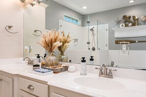 Bathtub